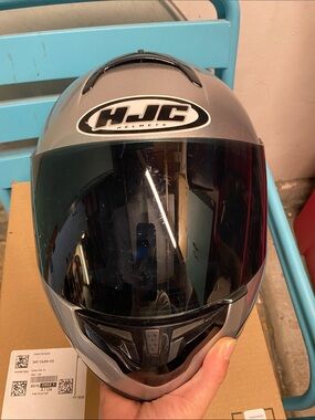 HJC -CL -16 Silver Full-Face Motorcycle Helmet - Gloss Silver size XS for women
